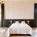 Georgi Schloss Hotel 2*
