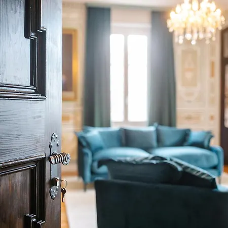 Hotel Georgi Schloss - Boutique 2*