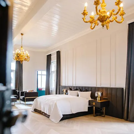 Georgi Schloss - Boutique Hotel Ehrenhausen