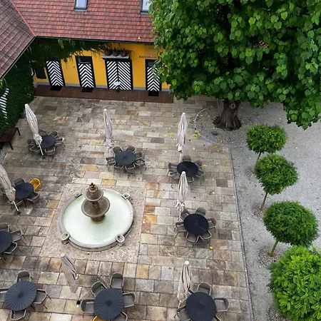 Georgi Schloss - Boutique Hotel 2*