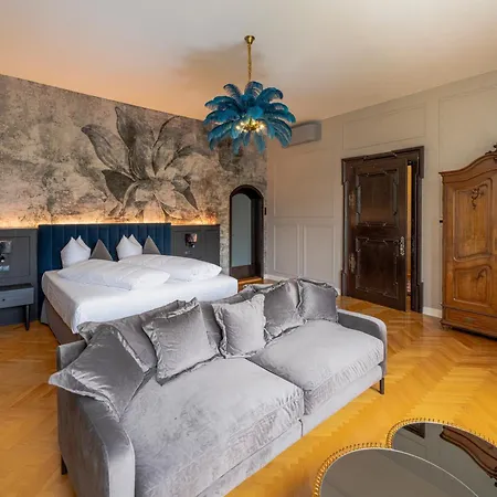 Hotel Georgi Schloss - Boutique 2*