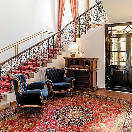 Georgi Schloss Hotel