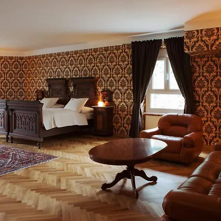 Georgi Schloss - Boutique 2*