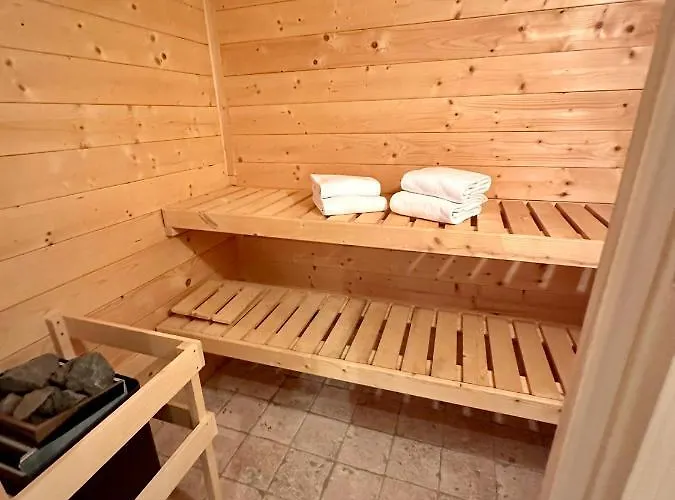 Otel Georgi Schloss - Boutique