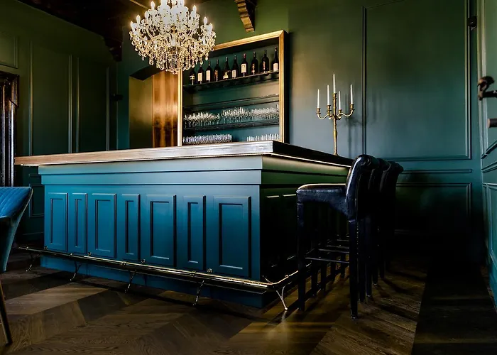 Otel Georgi Schloss - Boutique 2*